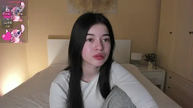 LisaColee online show from 03-26-26, 08:58