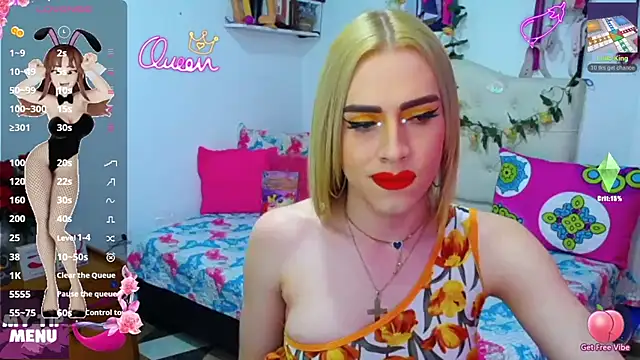 Snapshot of golden_girl01 chatting on 02-14-26, 06:15 golden girl01 online show from 02-14-26, 06:15