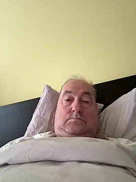 csikar online show from 04-15-26, 05:47