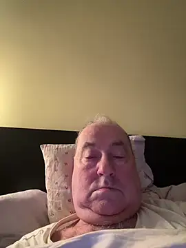 csikar online show from 04-16-26, 04:02