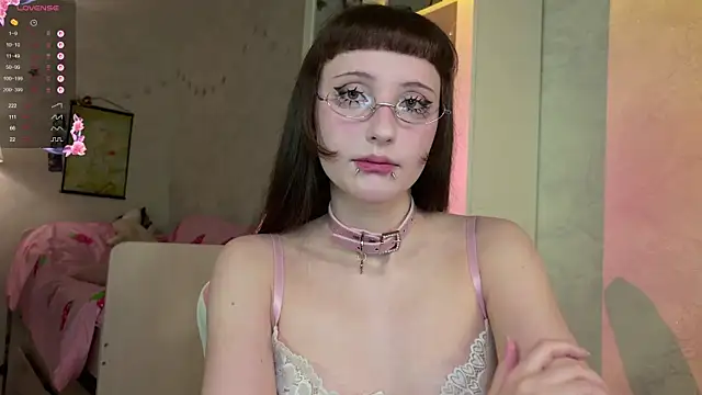 MiraJades online show from 03-24-26, 10:26