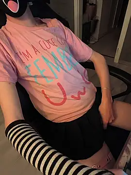 Femboitea-official online show from 04-09-26, 08:03