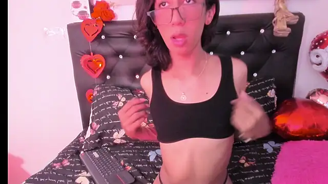 RossieCooper online show from 02-23-26, 07:33