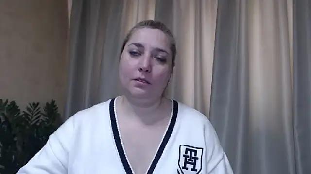 sweetpussy13 online show from 03-11-26, 07:14