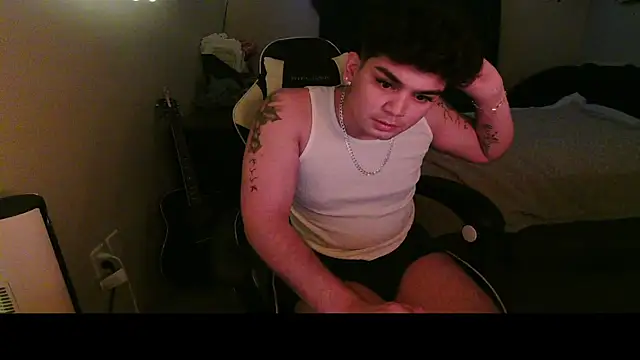 Snapshot of booluvs chatting on 04-06-26, 06:36 booluvs online show from 04-06-26, 06:36