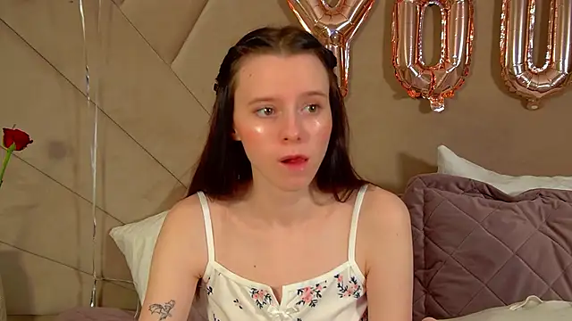 ArinaKubrick online show from 02-20-26, 04:18