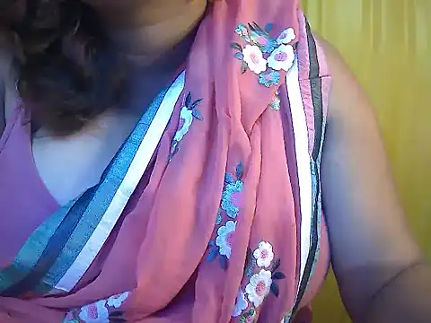 Snapshot of MISTI_KOLK chatting on 04-21-26, 07:58 MISTI KOLK online show from 04-21-26, 07:58