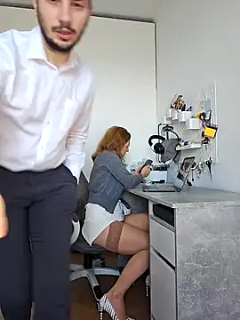 Lovebackground online show from 01-05-25, 09:37