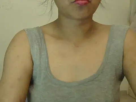 Snapshot of Cristina_love69 chatting on 07-04-26, 09:21 Cristina love69 online show from 07-04-26, 09:21