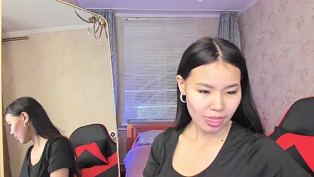 amiya cute online show from 03-15-26, 03:18