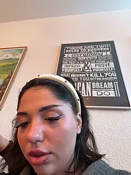 SilkyMira online show from 02-07-26, 09:24