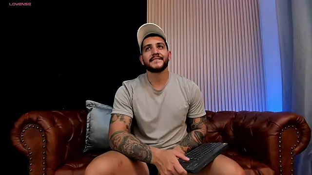 KyleNorth  online show from 04-15-26, 05:53