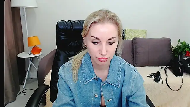 Hanna--Sweet online show from 03-29-26, 09:20