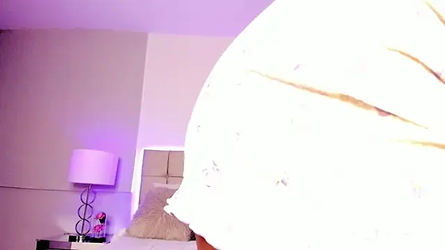 Danirouse online show from 02-27-26, 04:12