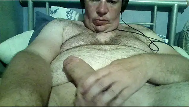 Snapshot of mrhardcock12 chatting on 07-15-26, 08:25 mrhardcock12 online show from 07-15-26, 08:25