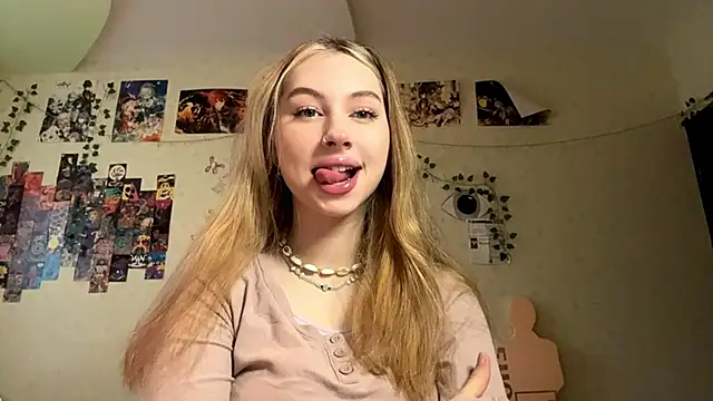 JanelBray online show from 12-19-25, 12:12