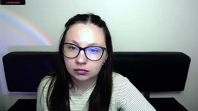 Snapshot of LiliaErmi chatting on 06-05-26, 06:52 LiliaErmi online show from 06-05-26, 06:52