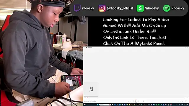 Snapshot of YourLittleBoyfriend chatting on 01-09-26, 03:48 YourLittleBoyfriend online show from 01-09-26, 03:48