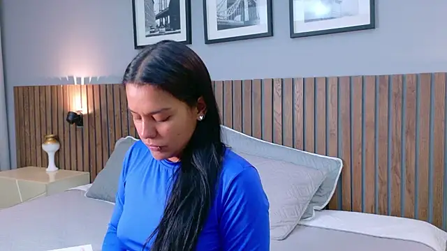 Mia Bellefort online show from 02-14-26, 08:27