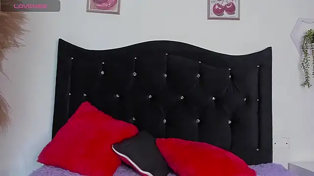 Victoriia Xx online show from 12-16-25, 01:05