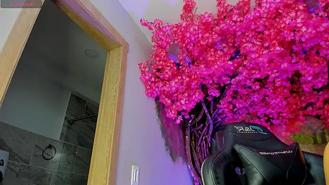 marahanson  online show from 01-07-26, 07:05