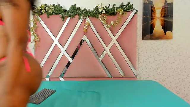 Sheila Scott online show from 12-20-25, 10:50