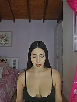 Snapshot of Esmeralda_Rossi chatting on 02-25-26, 09:02 Esmeralda Rossi online show from 02-25-26, 09:02