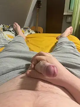 Snapshot of rrtbur chatting on 04-07-26, 05:57 rrtbur online show from 04-07-26, 05:57