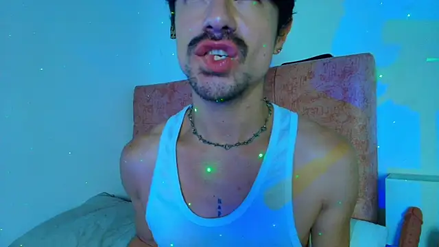 Ethan Briggs online show from 01-09-26, 03:20