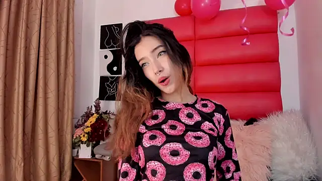 Snapshot of Oliviamonroex18 chatting on 02-09-26, 04:05 Oliviamonroex18 online show from 02-09-26, 04:05