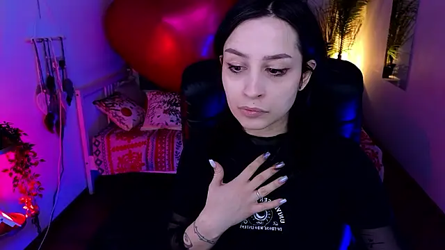 Snapshot of Marsy_xx chatting on 02-16-26, 08:49 Marsy xx online show from 02-16-26, 08:49