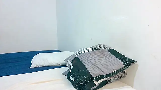 Sthefanyx2 online show from 03-29-26, 01:05