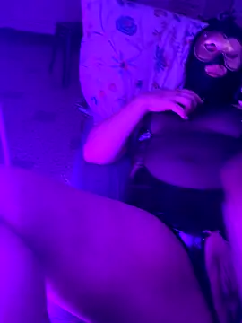 Peanutgirl online show from 03-04-26, 11:33