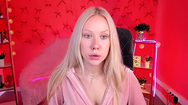 AprilChambers online show from 12-16-25, 09:14