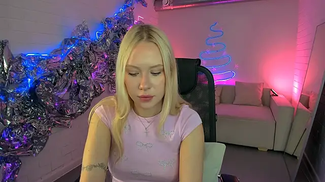 AprilChambers online show from 01-15-26, 01:26