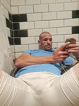 Snapshot of Good1Good4 chatting on 03-17-26, 12:04 Good1Good4 online show from 03-17-26, 12:04