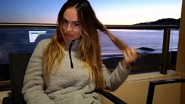 LeMilf online show from 01-11-26, 05:51