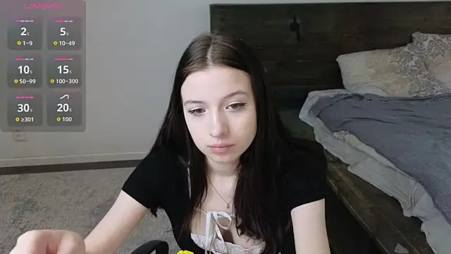 AlicePowells online show from 02-23-26, 11:29