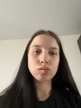 AlicePowells online show from 05-30-26, 11:07