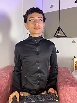 JiangShy666 online show from 12-14-25, 01:05