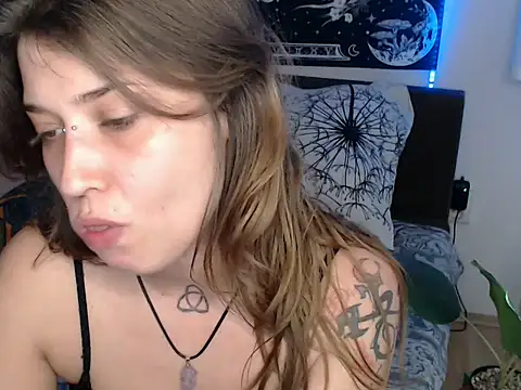 AlienforTwenty online show from 02-18-26, 12:12