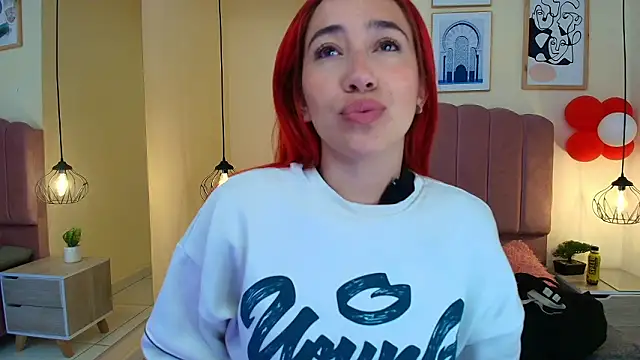 Celestee15  online show from 03-17-26, 11:24