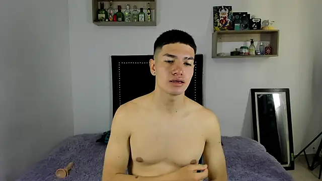 Nico Nocturne online show from 12-15-25, 07:40