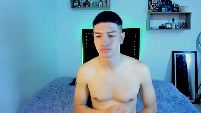 Nico Nocturne online show from 12-16-25, 07:30