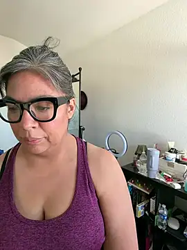 BettyWhispers online show from 02-24-26, 03:21