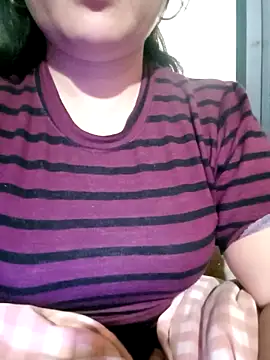 Dianna68 online show from 12-21-25, 04:41