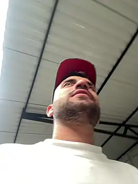 jamess 0 online show from 04-12-26, 10:26