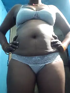 Snapshot of Akanksha_soni chatting on 04-18-26, 07:07 Akanksha soni online show from 04-18-26, 07:07