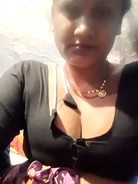 Snapshot of Akanksha_soni chatting on 05-20-26, 10:32 Akanksha soni online show from 05-20-26, 10:32