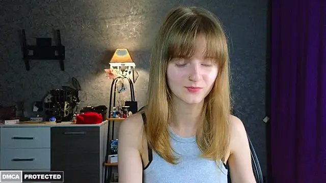 Snapshot of Miss_Alisa_ chatting on 07-04-26, 06:03 Miss Alisa online show from 07-04-26, 06:03